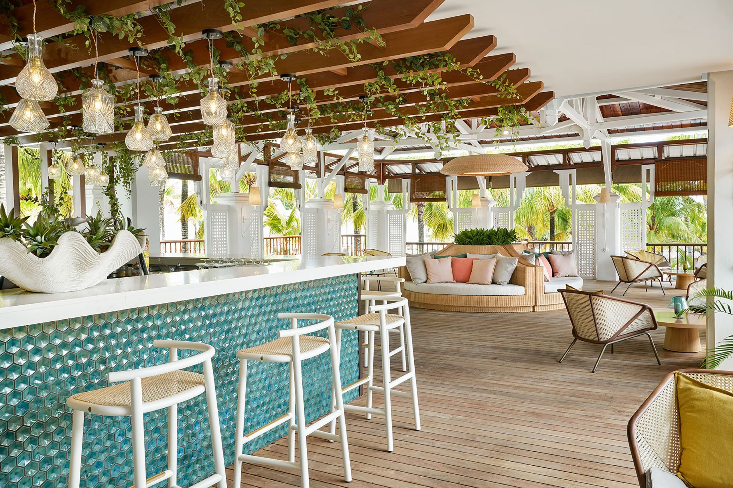 paradise cove mauritius stay bar