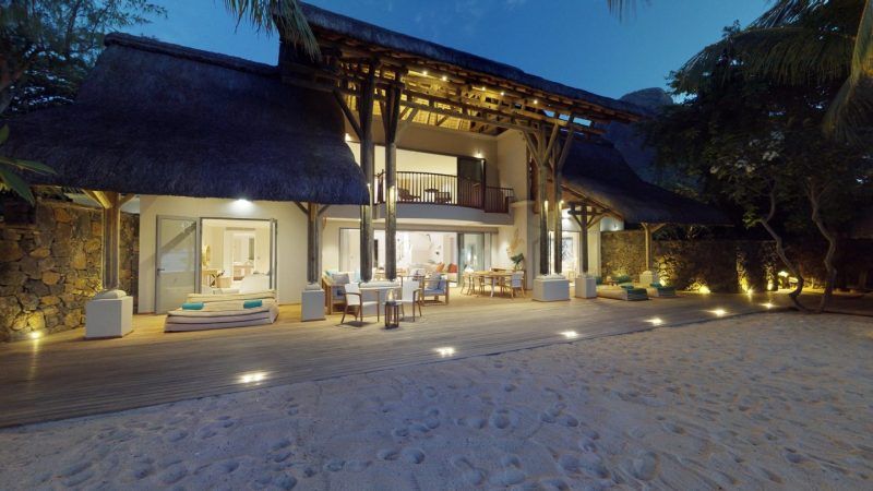 paradis beachcomber mauritius presendential villa