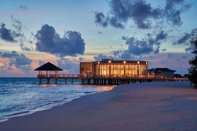 le meridien maldives night view