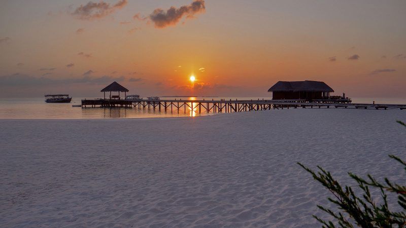 mirihi island resort maldives deck