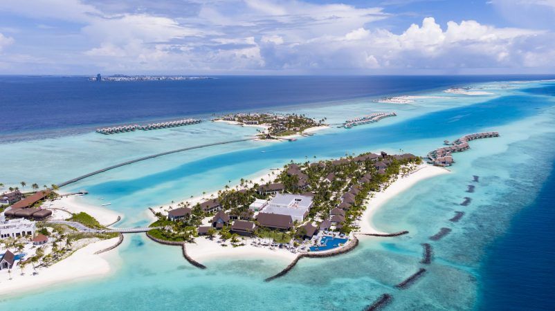 SAii lagoon maldives hilton aerial view
