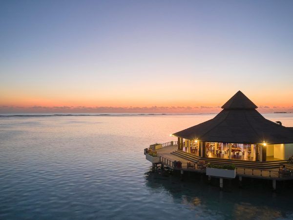 villa park sun island maldives restaurant