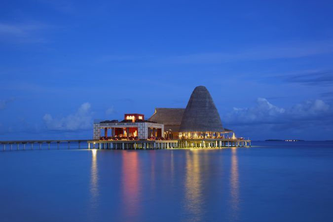 anatara kihavah maldives fire restaurant